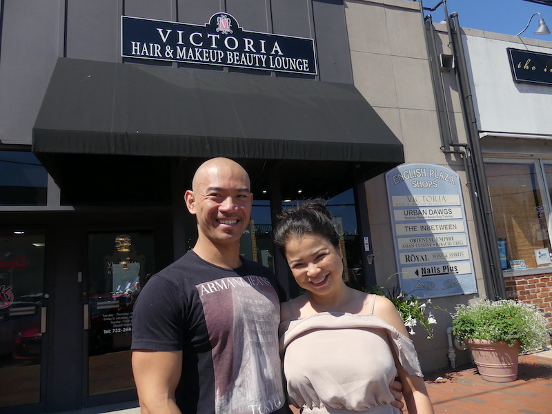 RED BANK ENGLISH PLAZA, LIGHTLY ACCENTED Red Bank Green